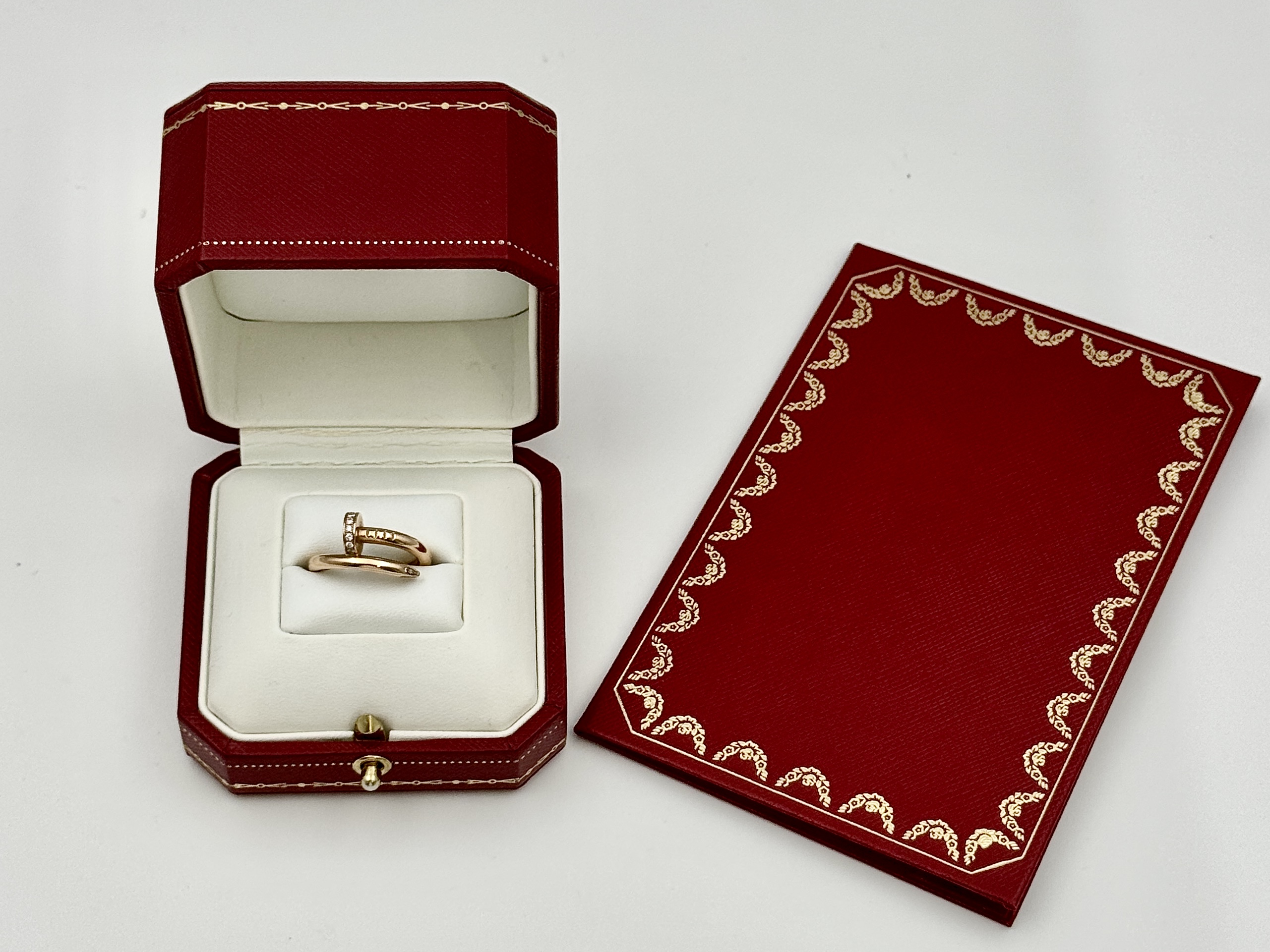 Кольцо Cartier